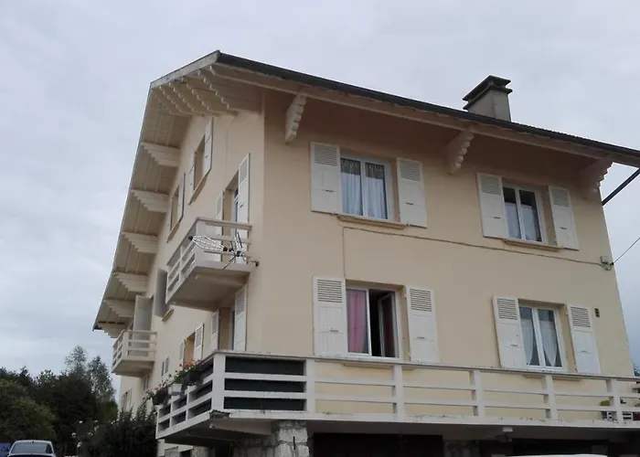 Le Du Brochy Apartment